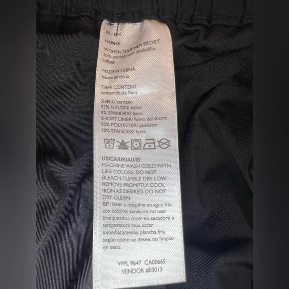 ✨Eddie Bauer Tulip Hem Skort XS black - Picture 10 of 10